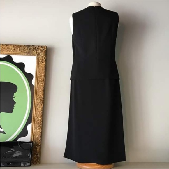 Carlisle 2 piece Skirt Set - Picture 8 of 8